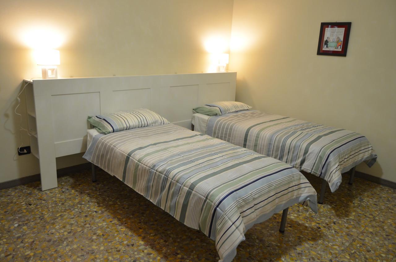 Bed And Breakfast Bissolati Brescia Exteriör bild